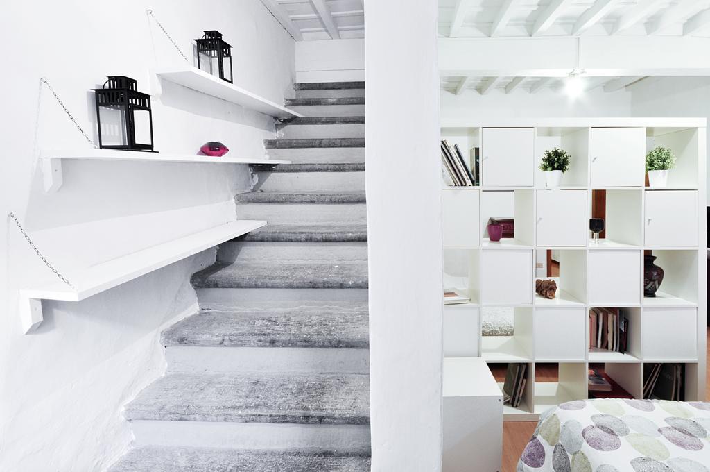 Uffizi Apartment Флоренция Номер фото